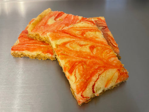 Strawberry Chess Bar