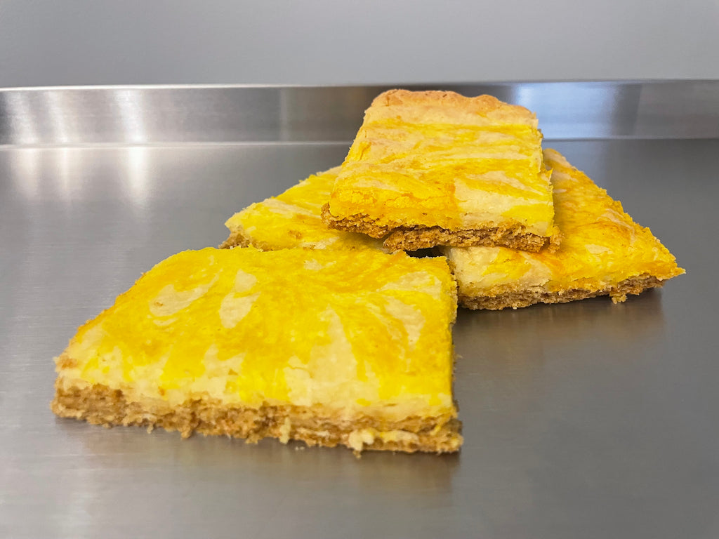 Lemon Chess Bar